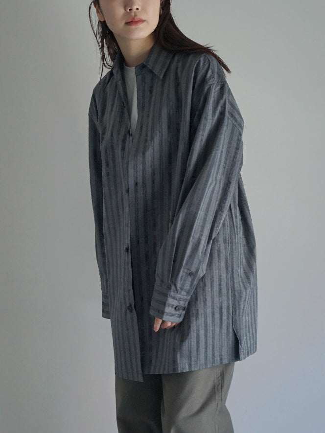 THE HINOKI / Organic Cotton Poplin Stripe Regular Collar Shirt “charcoal stripe”