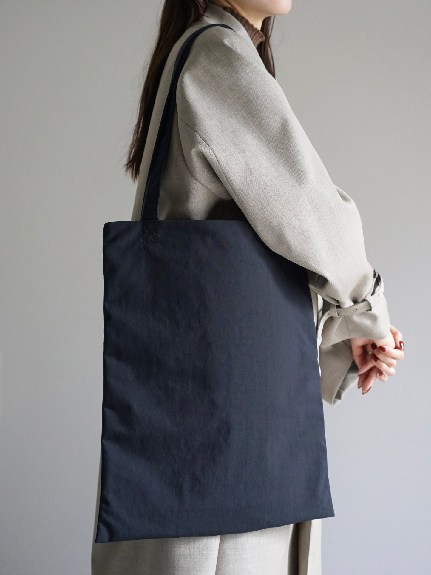 KaILI / S/H LAPTOP TOTE “BLACK”