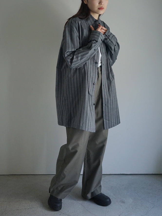 THE HINOKI / Organic Cotton Poplin Stripe Regular Collar Shirt “charcoal stripe”