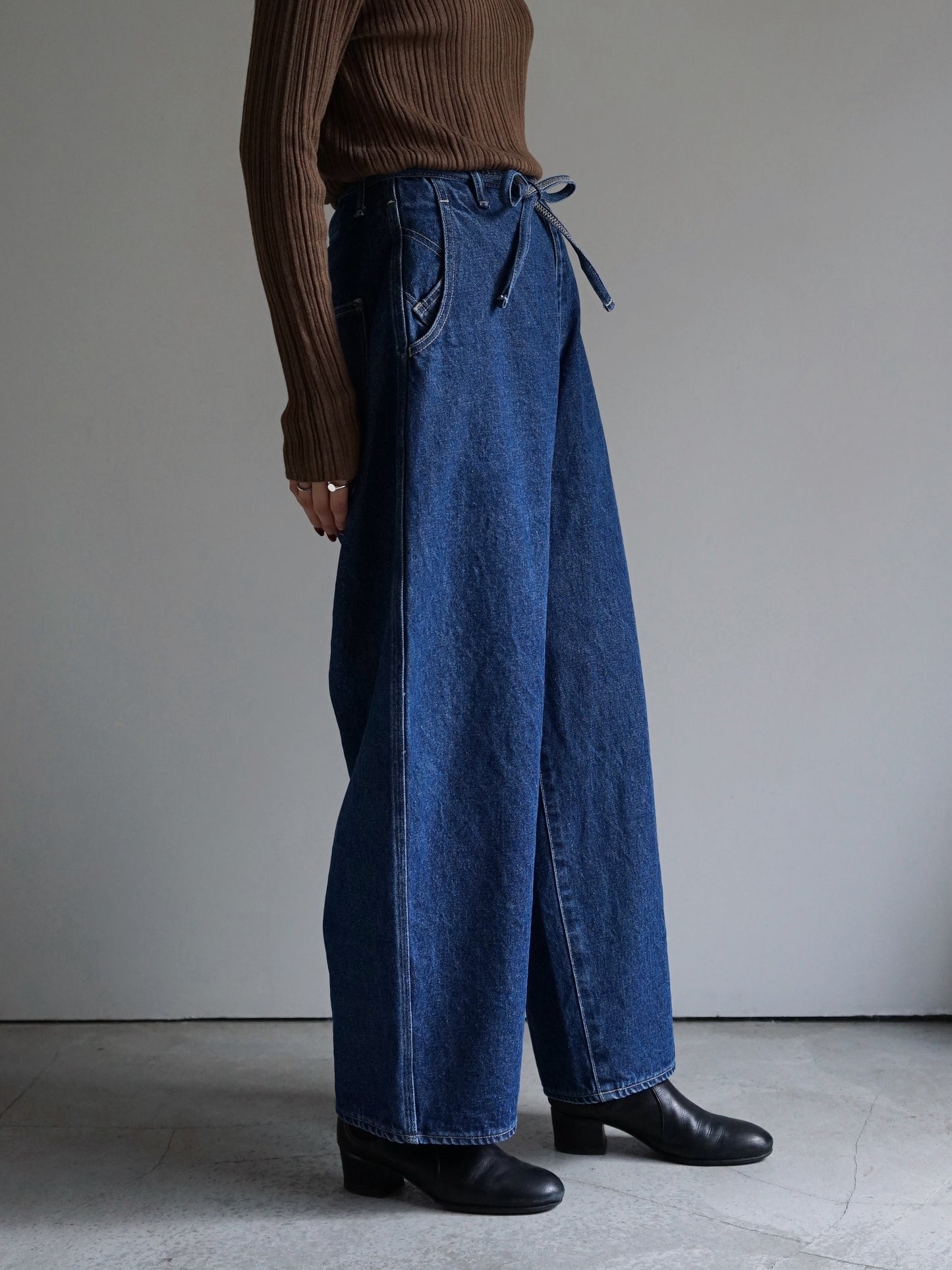 JöICEADDED / Round wide denim Trousers (BLUE)
