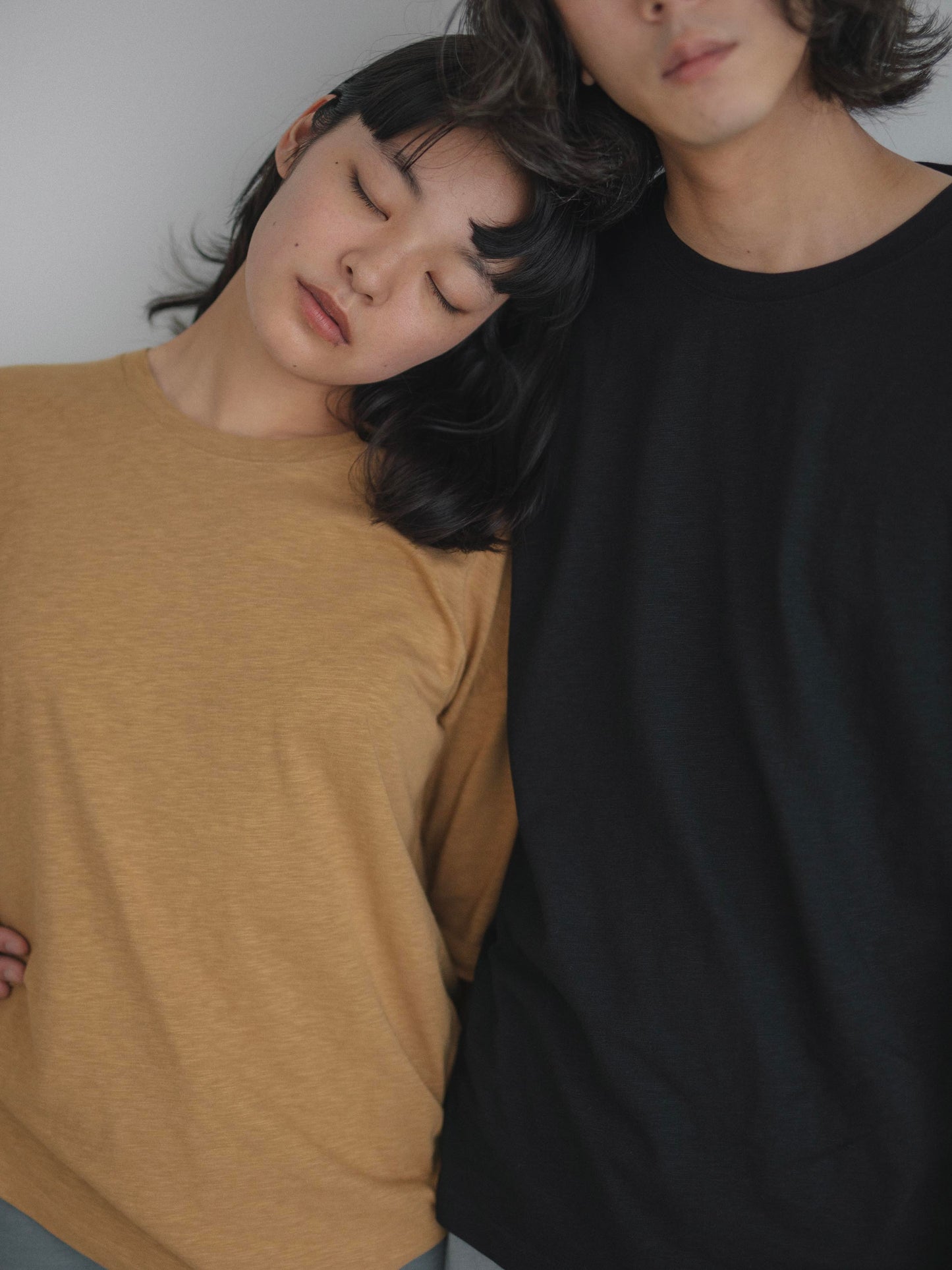 Sacre / ユニセックスTシャツ (3color)
