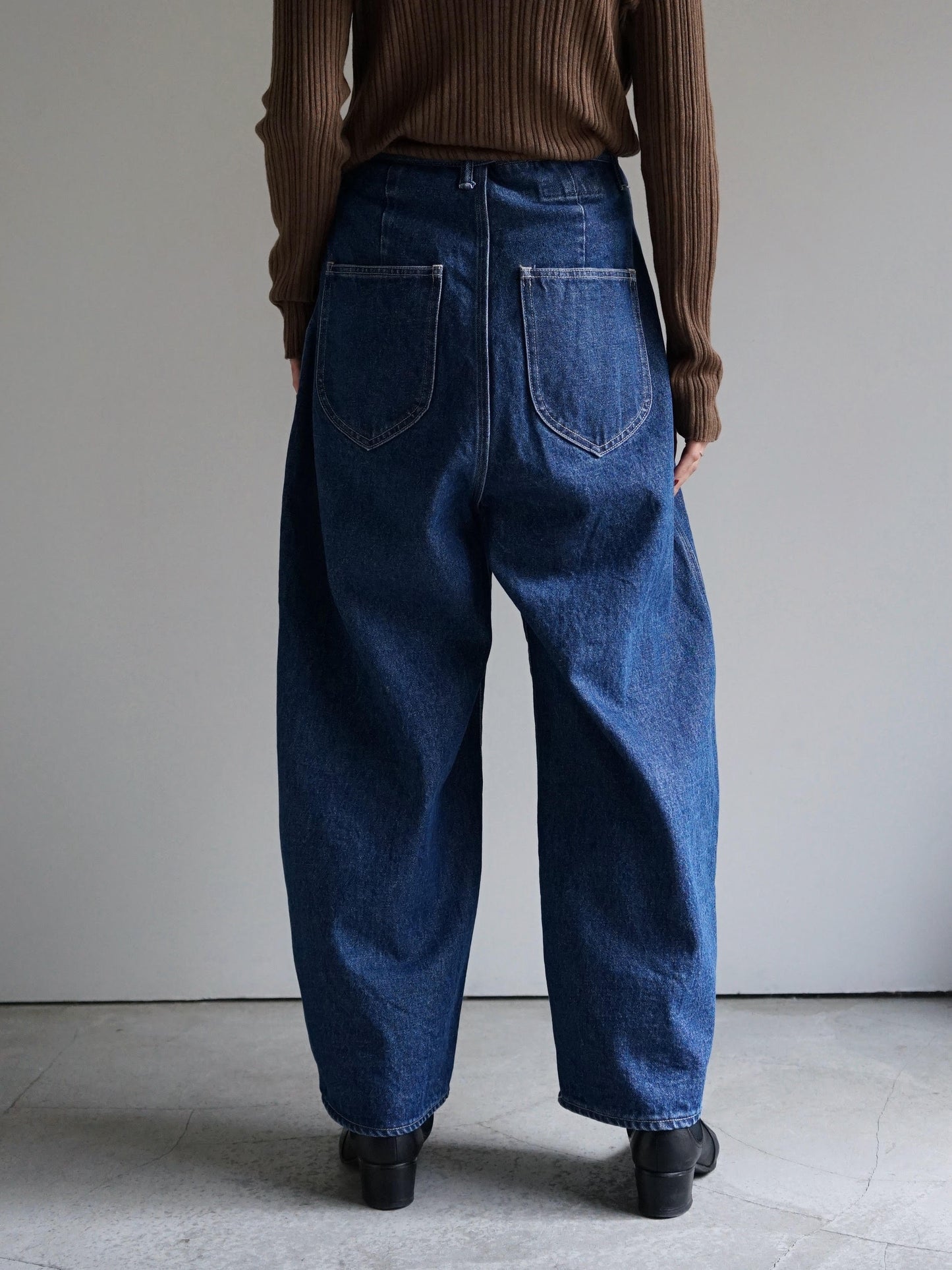 JöICEADDED / Round wide denim Trousers (BLUE)