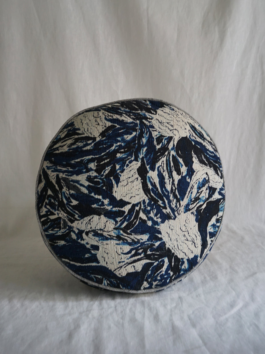 Suno&Morrison / OG 2x6 Khadi Printed Circle Cushion