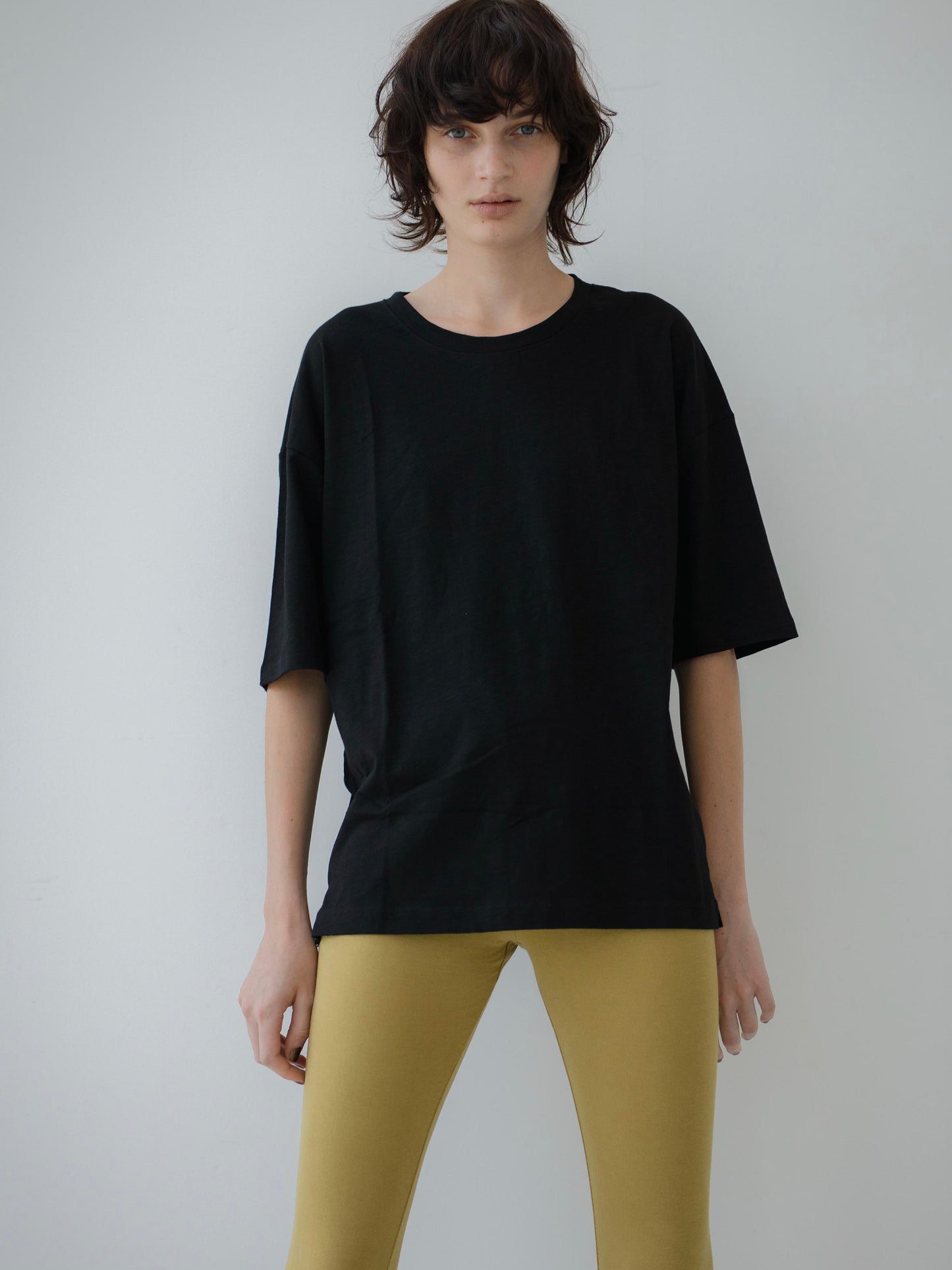 Sacre / ユニセックスTシャツ (3color)