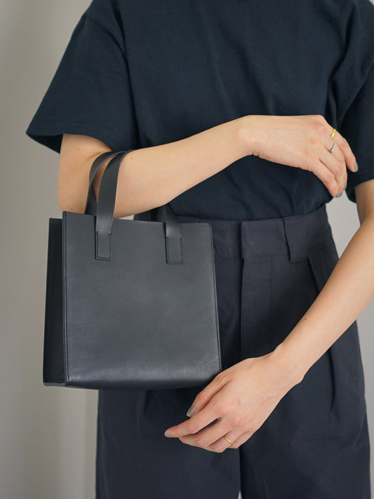 REEL / Square tote S