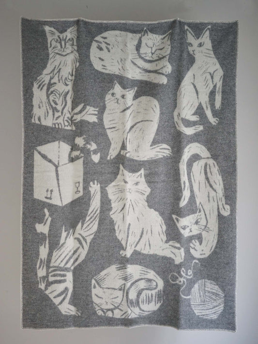 LAPUAN KANKURIT / KISSANPÄIVÄT ウールブランケット (130x180cm)